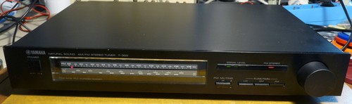 Yamaha 300 tuner ukw - fm,